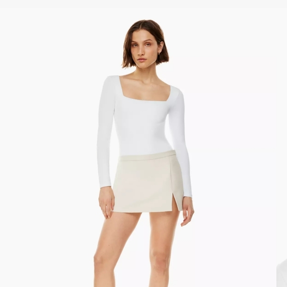 Aritzia Tops - Aritzia Babaton Contour Squareneck Longsleeve Bodysuit in White Size Small